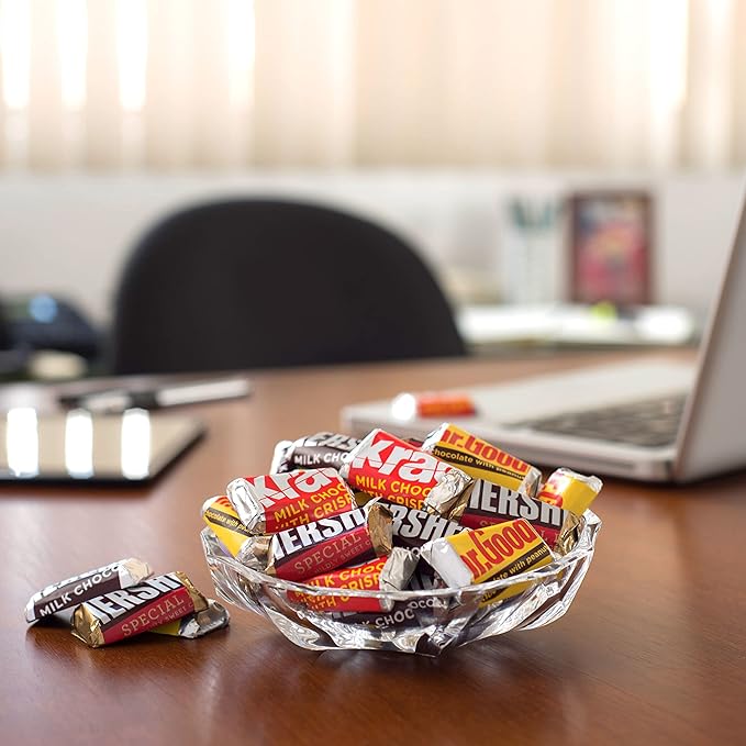 Hersheys MiniaturesFamily Pack 294G